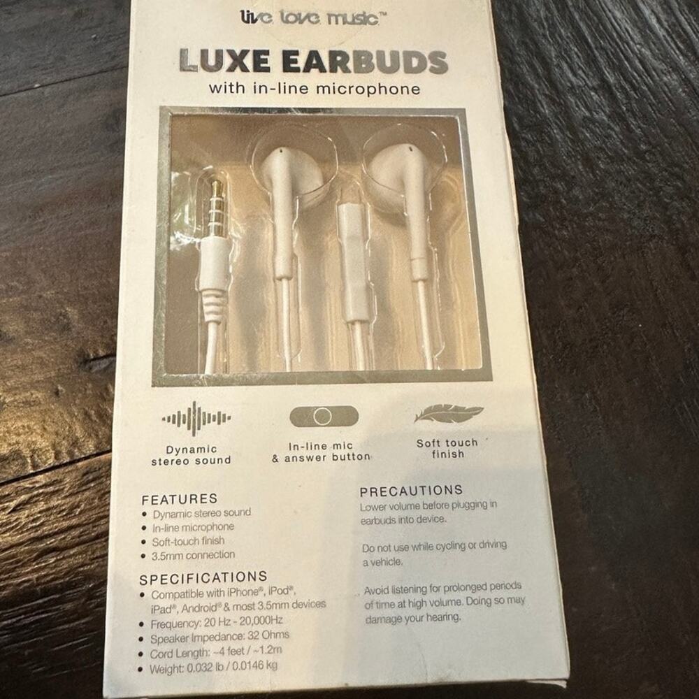 Live Love Music Luxe Earbuds White In-Line Mic Soft Touch 3.5mm Wired Headphones